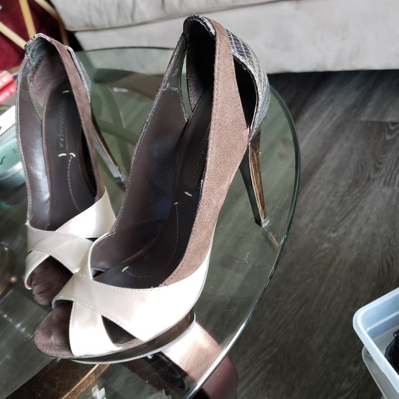 Shoes - Picture 2 of 3